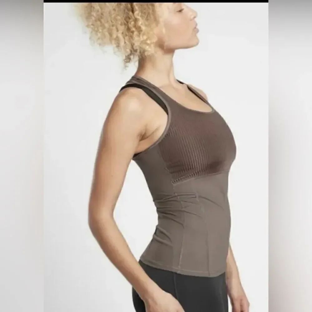 ATHLETA Vitality Rib Tank Top Size X-Small Brown Sleek MSRP $59 New